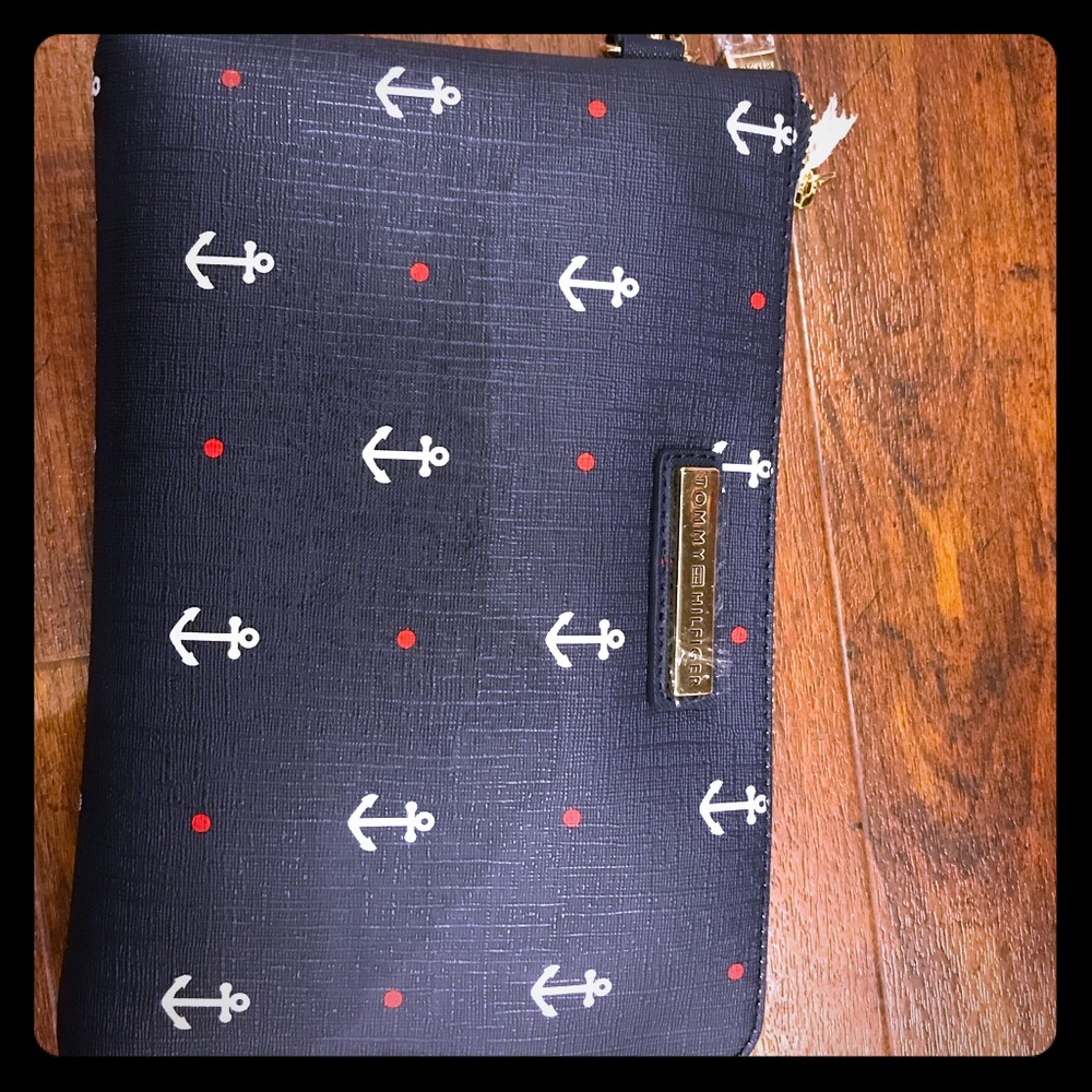 Tommy Hilfiger Navy wristlet purse - brand new